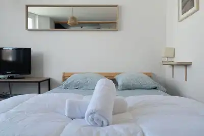Image de Charmant studio - proximité parcs et plan d’eau