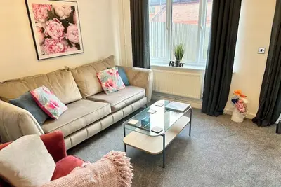 Image de Fabulous 2 bed Town house free parking Wi-Fi