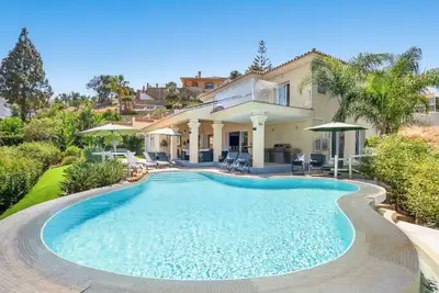 Image de Villa Jardines, Villa with private pool, game video room, fitness room and Ping Pong!