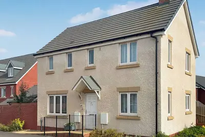 Image de Welcome to this spacious three-bedroom holiday home in Dawlish.