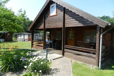 Image de Cozy vacation home for up to 6 people in a waterfront location