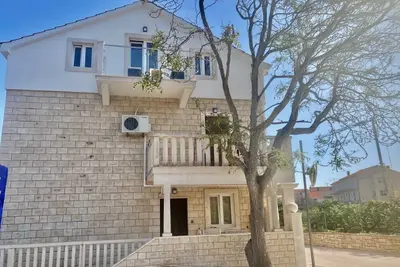 Image de One Bedroom Apartment with Balcony