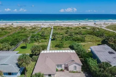 Image de Oceanfront Home ~ Private Walkover ~ St Augustine Beach!