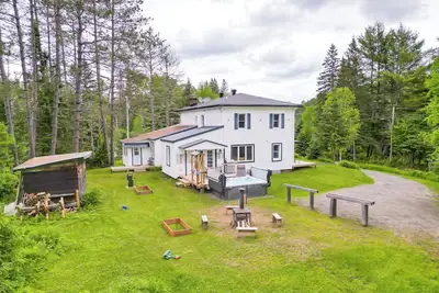 Image de Wow! Chalet plage privée |Jacuzzi 10 per| Kayaks