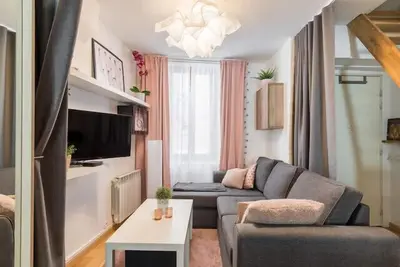Image de Charmant duplex deux chambres Saxe Gambetta