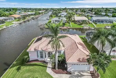 Image de Tranquil Gulf Access Retreat with Pool & Spa