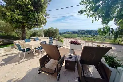 Image de Maison de vacances avec parking Mundanije, Rab (K-23396)