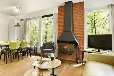 Image de Detached 6-person bungalow