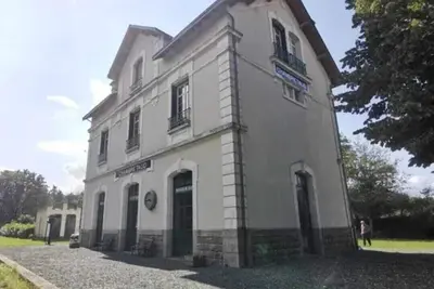 Image de La \"gare\" d'Isabelle Ă 3min du Puy du Fou\n#Gites nasalole