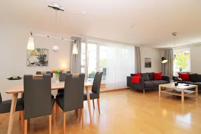 Image de House Triton apartment 6: comfortable, high-quality 4-room apartment close to the beach
