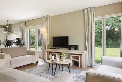 Image de Luxury group bungalow for 10 people
