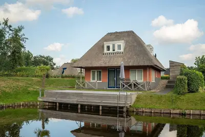 Image de Comfortable 4-person bungalow