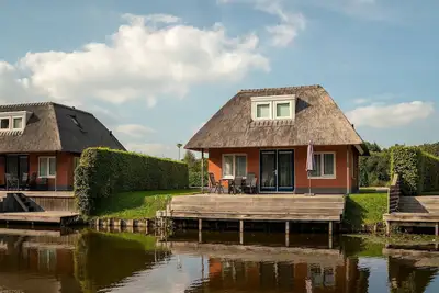 Comfortable bungalow for 5 persons