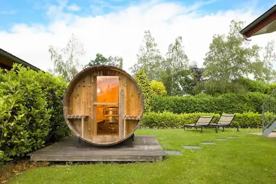 Goudplevier Sauna 10+2