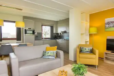 Image de Detached 6-person bungalow