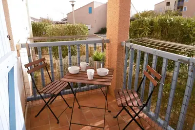 Image de Saint-Pierre-La-Mer - T2 Cosy - Wifi - Parking Privé - Plage à Pied