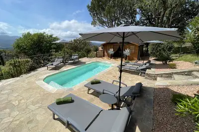 Image de Chambres d'hôtes de charme, bien être, détente, calme, seront au rendez vous.