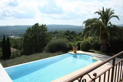 Image de Homerez - Villa charmante avec piscine privée à Montauroux