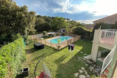 Image de Maison avec piscine vue parc