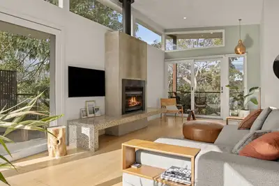 Image de Sanctuary on Maude - Swimming Pool and short walk to Beach and Village