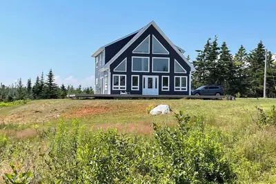 Image de Explore your own private beach and nature on 12 acres of ocean front property.