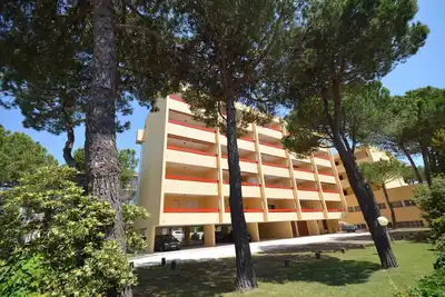 Image de Studio avec balcon et air conditionné