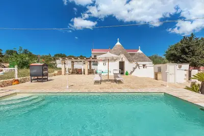 Trullo DoMi by Perle di Puglia