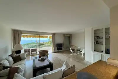Image de Appartement avec vue exceptionnelle sur la mer