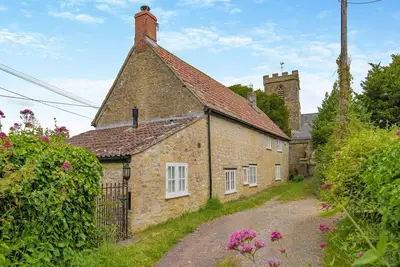 Image de Rose Cottage - Powerstock