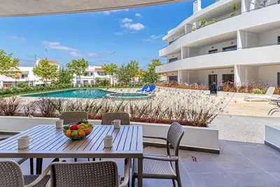 Image de Ground Floor 2 Bedroom Apartment in Albur Village - Rcb