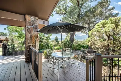 Image de Luxury Living in Kissing Camels