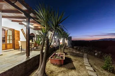 Image de Appartement 'Christine House Platanias' avec vue sur la mer, Wi-Fi et climatisation