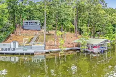 Image de Charming Cottage at Weoka on Lake Jordan perfect for fishing and playing