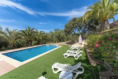 Image de Maison de campagne 'Brisas Del Palmeral' avec vue sur la montagne, Wi-Fi et climatisation