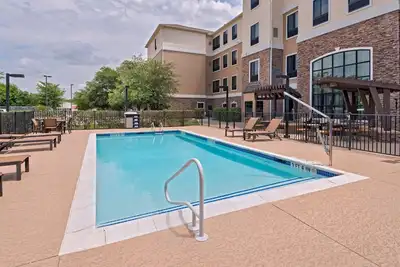 Image de Suite with Air-Conditioning, Outdoor Pool Access, Free Breakfast + More!