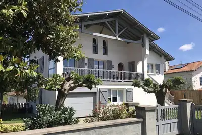 Image de Maison paisible nichée au cœur du Pays Basque