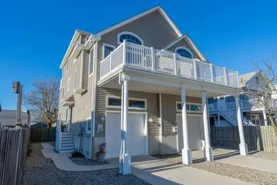 Image de 5 Bedroom Townhome in Avalon''s Business and Shopping District