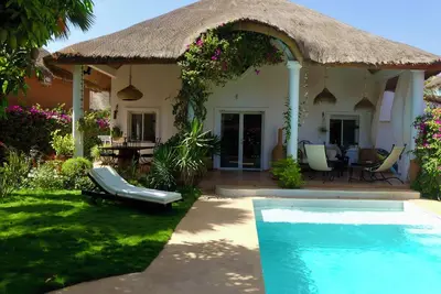 Image de Villa piscine dans résidence sécurisée et sa plage de rêve! \n commerces à150 m