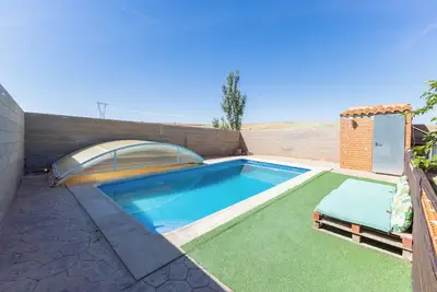 Image de Maison de campagne 'Finca Los Nieto' avec piscine privée, Wi-Fi et climatisation