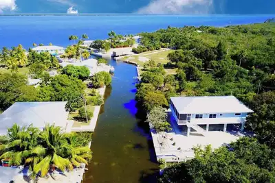 Image de Mariner's Manor - Private Canal-Front Oasis on Big Pine Key 3/2