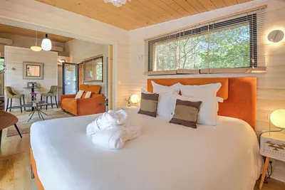 Image de Bungalow \"Lodge Secret\" avec terrasse privée, Wi-Fi et climatisation
