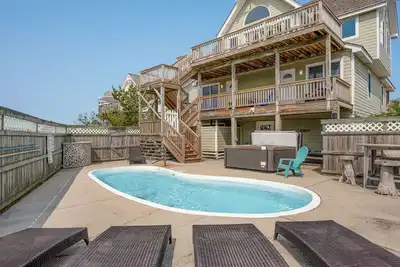 Image de Wanderer's Rest: Oceanside, Private Pool, Hot Tub, Close to Beach!