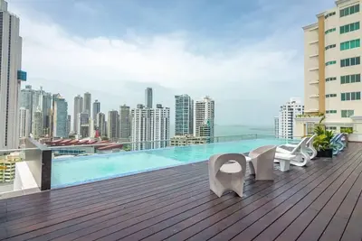 Image de Luxury 2 bedroom apt free parking and balcony