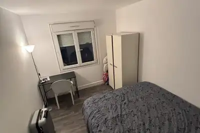 Image de Apparemment F4 80m carré à 10 min de Paris ( en métro 7)