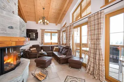Image de Chalet with breathtaking mountain views, sauna, and close to the slopes