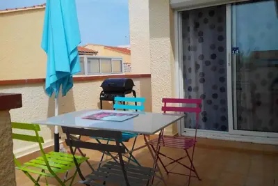 Image de Appartement T2 avec Terrasse, Parking, Proche Plage et Commerces - Le Barcarès