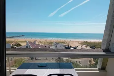 Image de Appartement 2 chambres avec parking à St Jean de Monts, accès direct plage