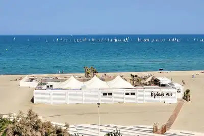 Image de Studio Cabine Front de Mer avec Terrasse et Parking Privé - 4 Pers