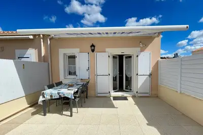 Image de Maisonnette lumineuse, 200m plage, parking privatif