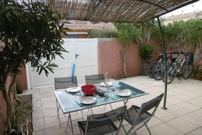 Image de Villa Confortable 6 Pers. Climatisée, Proche Plage du Grazel, Calme, Tout Équipée, Stationnement Inclus